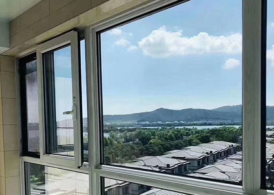 欧量飘移窗三